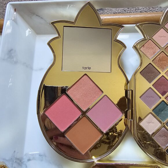 Tarte Lot-PINEAPPLE OF MY EYE & SWEET ESCAPE Palettes - Picture 3 of 10